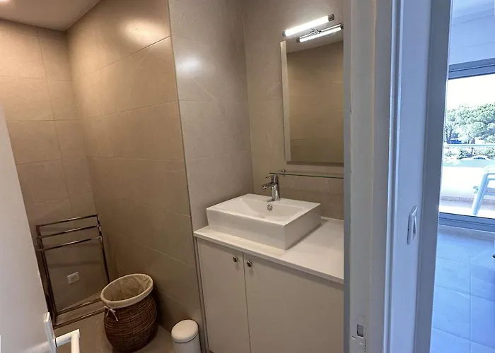 Familial 6 Pers A Port Camargue Avec Parking - Fr-1-731-123